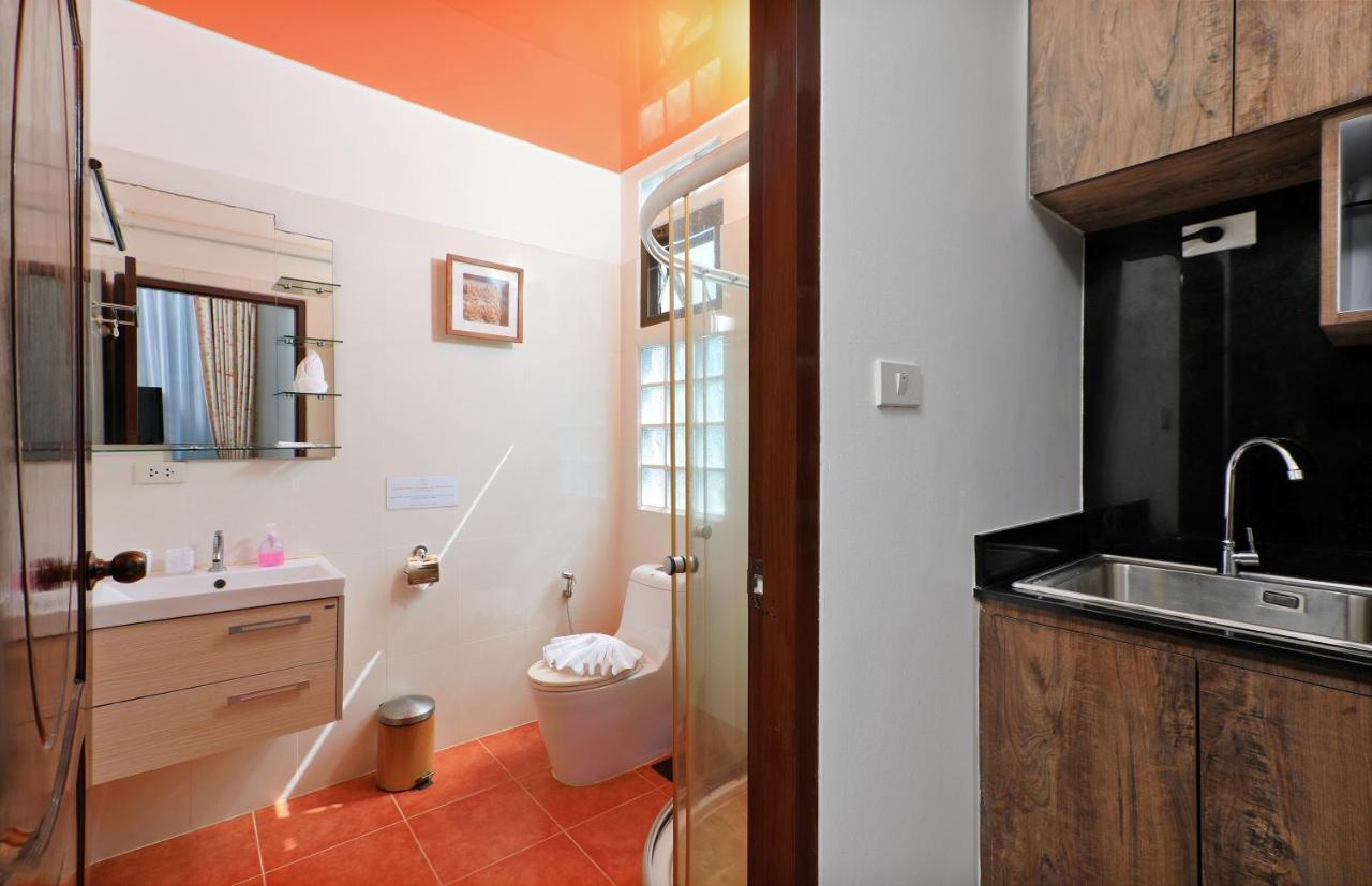 Ferienwohnung Palm Oasis Nai Harn Exterior foto